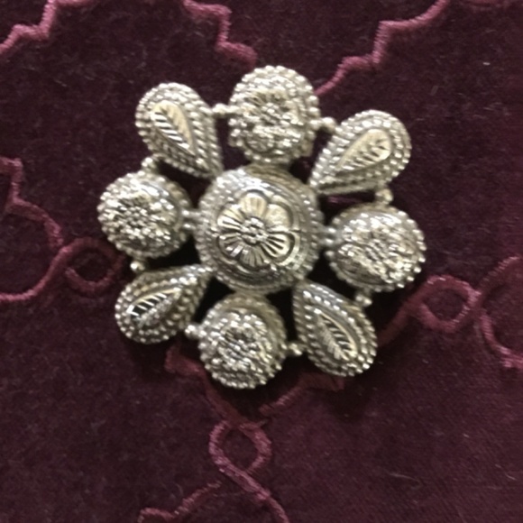 Neiman Marcus Vintage signed Sylvia Dahl Floral Scarf Tie/Clip - Picture 3 of 5